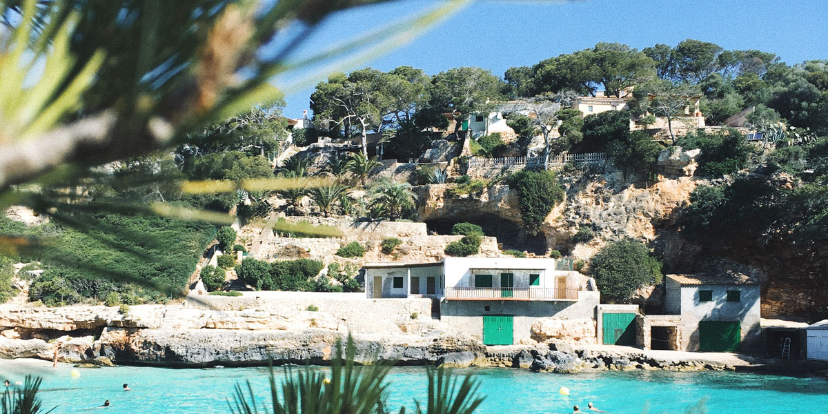 Mallorca - Foto von Marc Schadegg auf Unsplash   